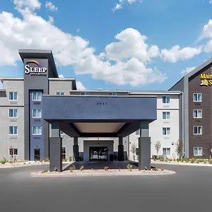 Sleep & International Airport Hotel DEN