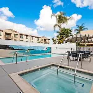 Western Alamitos & Hotel Los Alamitos