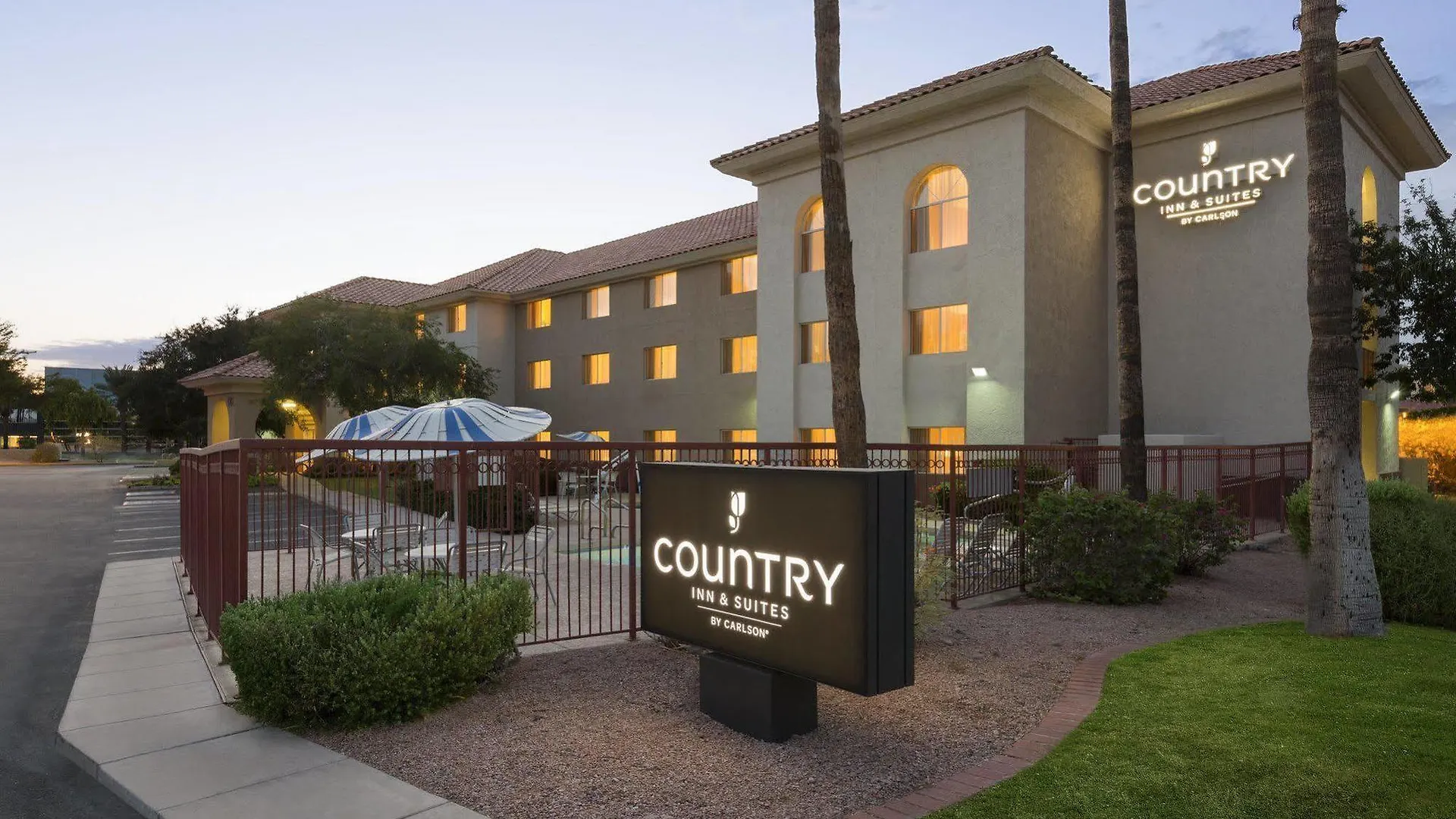 Hotel Country Inn & Suites By Radisson, Phoenix Airport, Az